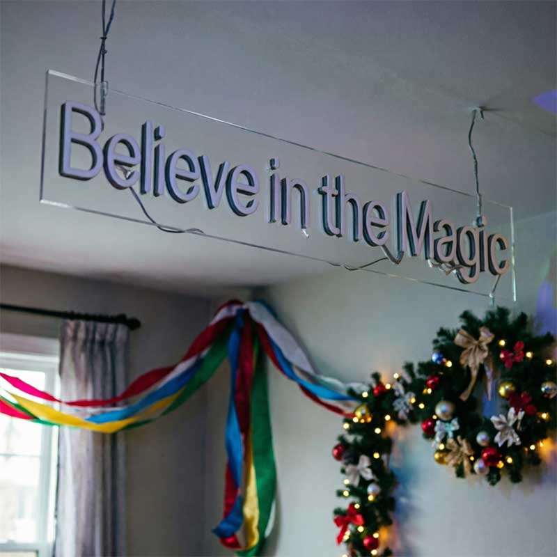 Believe in the Magic – Christmas Kids’ Room Neon Sign 2