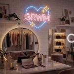 GRWM – Get Ready With Me Neon