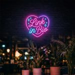 Link in Bio – Influencer CTA Sign