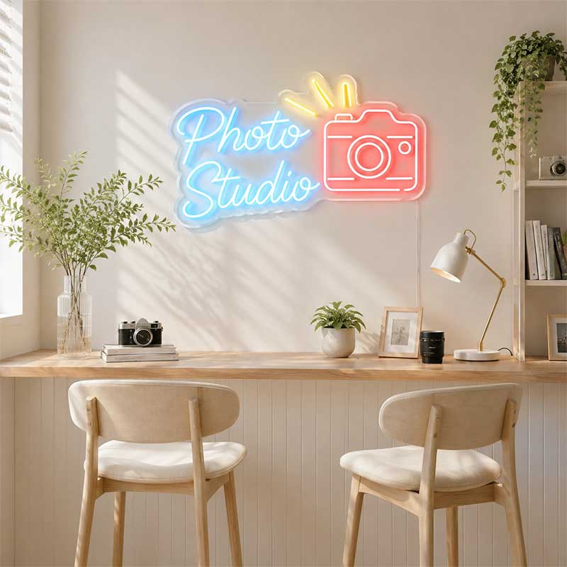 Frame the Magic – Photo Studio Neon Sign