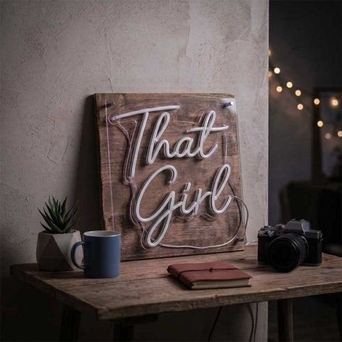 That Girl – Vlog Aesthetic Prop