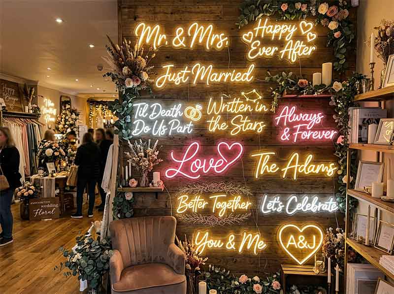 12 Beautiful Wedding Neon Sign Ideas for Your Big Day